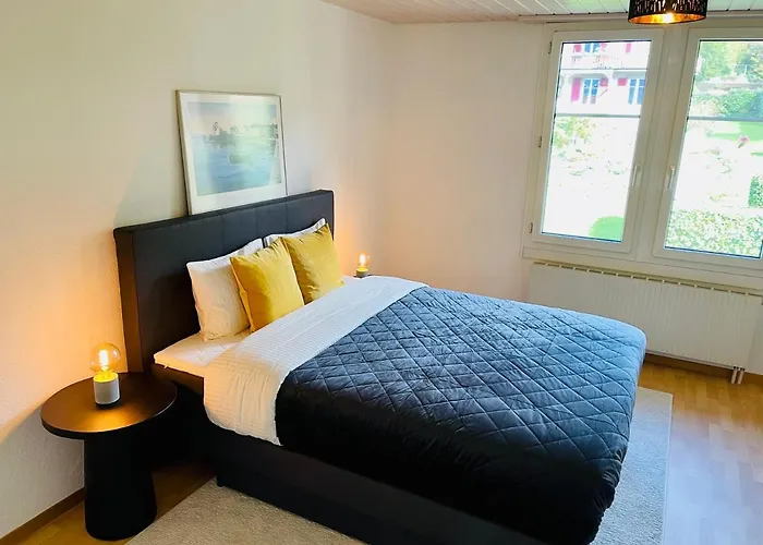 -the Urbanist- Lakeview Free Parking 2bd Fast Wifi Oberhofen