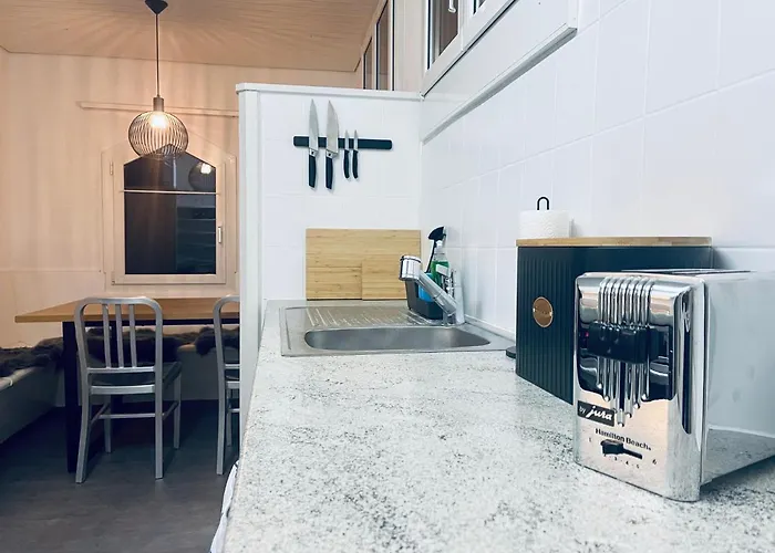 Апартаменты -the Urbanist- Lakeview Free Parking 2bd Fast Wifi